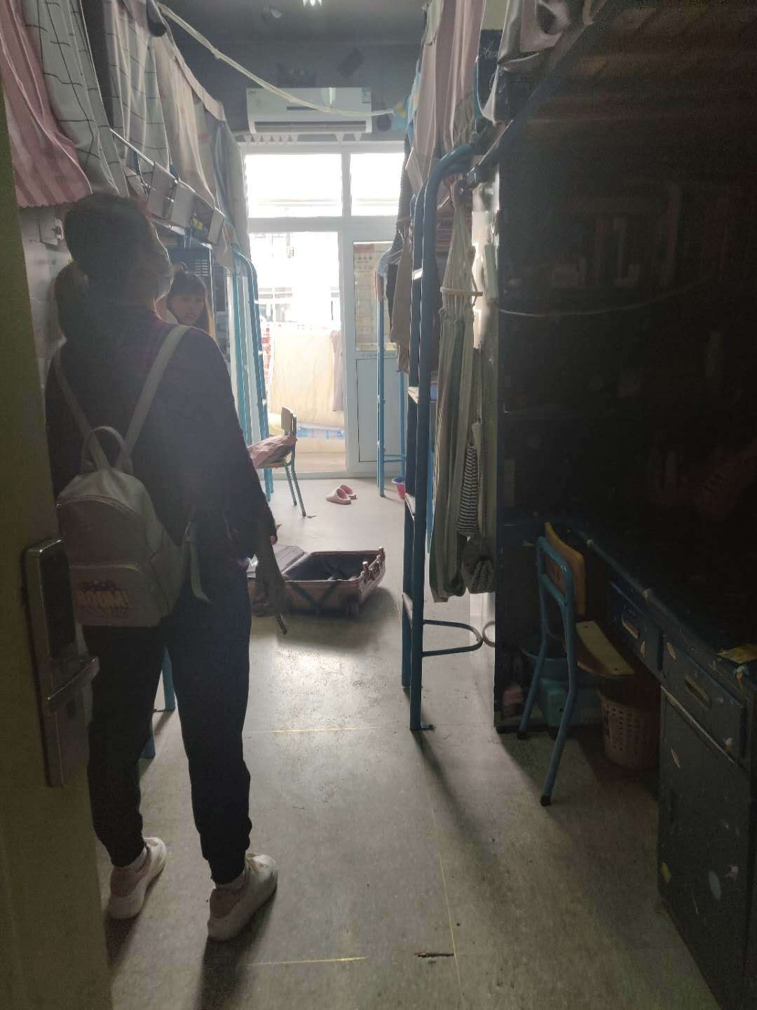 图片2.png 图片2.png